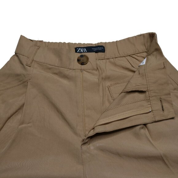 Zara Women's Pleated High Waisted Shorts in Camel Brown, size Extra Small - Picture 3 of 11